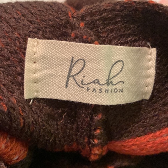 NWT Orange ends brown poncho - Picture 5 of 7